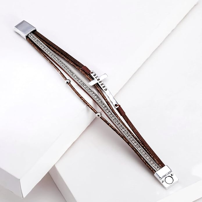 Fesciory Leopard Bracelet for Women, Boho Leather Wrap Multi-Layer Pearl Crystal Bracelet Bangle Jewelry