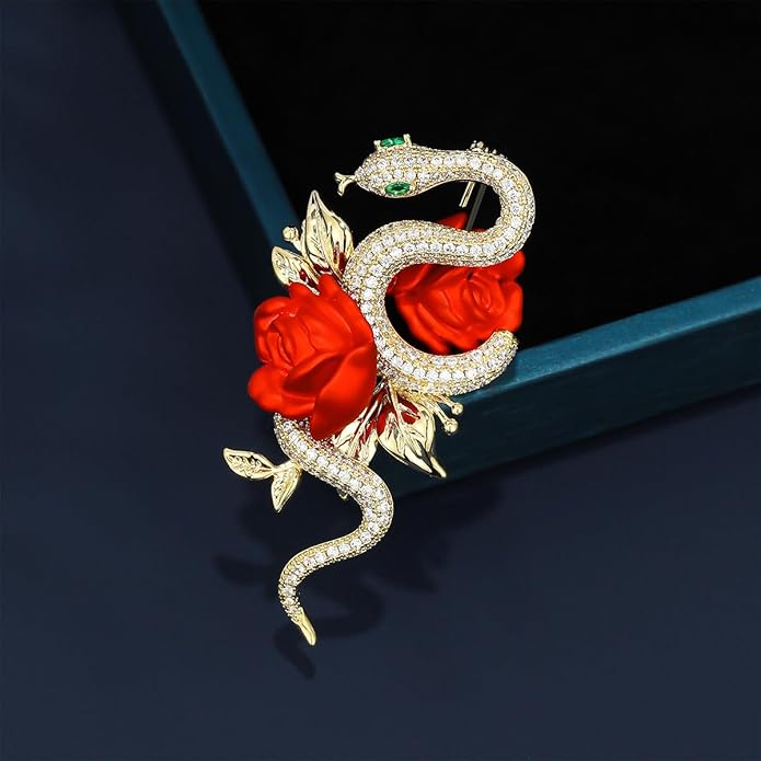 18K Gold Brooch Rhinestone Animal Brooch Pin Elegant Lapel Pin Wedding Jewelry Christmas Gift Dress Accessories for Women