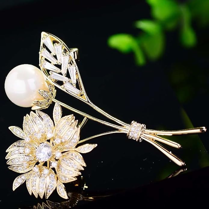 14K Gold Crystal Flower Brooch with Shiny Pearls - Exquisite Floral Pin, Versatile Gift for Mother's Day, Valentine's, or Friendship Celebrations