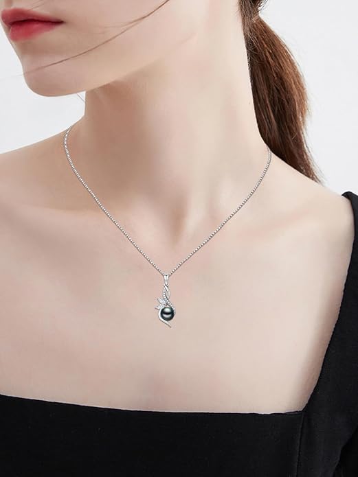 KANNSOAR Tahitian Black Pearl AAAA 18K Gold Plated Sterling Silver Trendy Pendant Necklace for Women Wife Mom Girlfriend Valentine Her Jewelry Gift for Anniversary Birthday Christmas