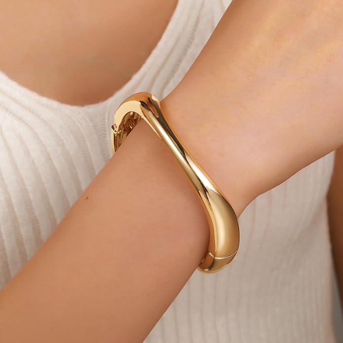 jokcde Chunky Gold/Silver Gold Cuff Bangle Bracelets for Women Trendy Hinged Cuff Open Wide Chunky Gold Bracelet Minimalist Bangle Jewelry Gift