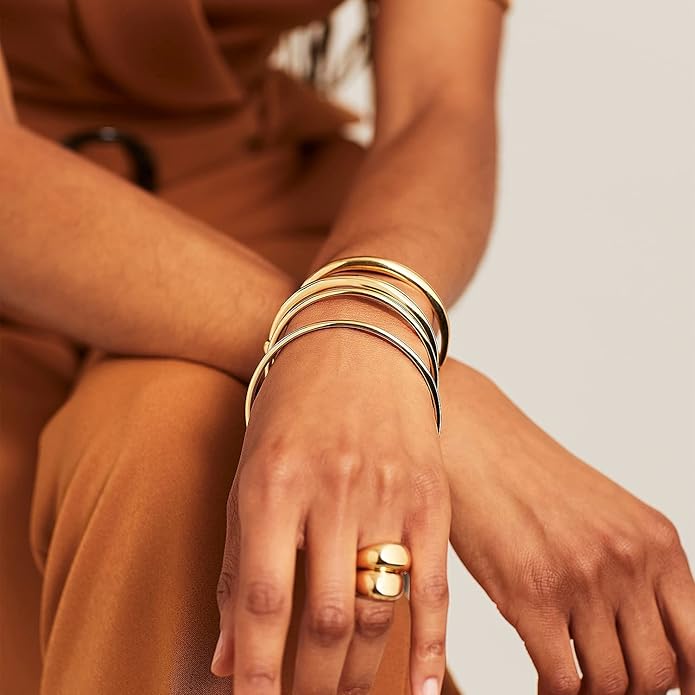 Kainier 3mm 14K Gold Plated Bracelet Stainless Steel Glossy Stackable Thin Round Bangle Bracelet for Women Solid Plain Polished Bracelet Best Gifts for Love