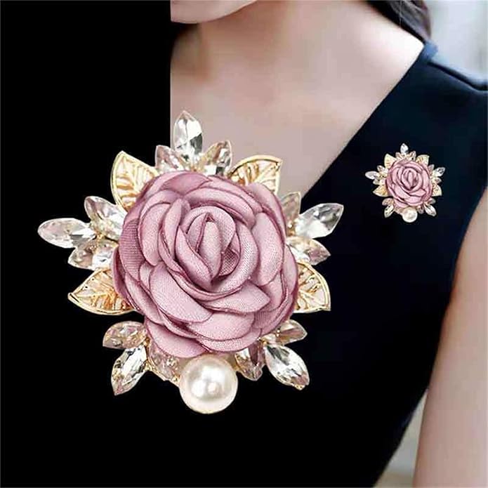 QLUYCKW Rose Flower Brooch Pin for Women Fashion Dainty Gold Plated 3D Red Roses Floral Crystal Brooch Pin Birthday Dress Suit Accessories Jewelry