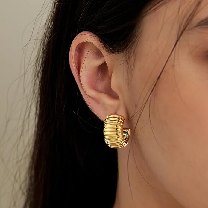 8YEARS Chunky Gold Hoop Earring for Women, 18K Gold Plated Lightweight Thick Hoops, Hypoallergenic Trendy Jewelry for Gift