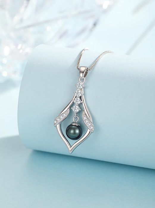 KANNSOAR Tahitian Black Pearl AAAA 18K Gold Plated Sterling Silver Trendy Pendant Necklace for Women Wife Mom Girlfriend Valentine Her Jewelry Gift for Anniversary Birthday Christmas