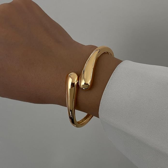 jokcde Chunky Gold/Silver Gold Cuff Bangle Bracelets for Women Trendy Hinged Cuff Open Wide Chunky Gold Bracelet Minimalist Bangle Jewelry Gift