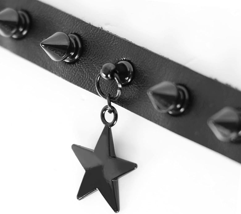 MILAKOO Punk Black Choker Gothic Spiked Rivets for Women Men with Charm Pendant Leather Necklace