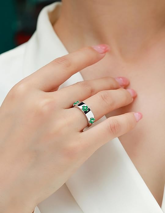 Premium Emerald&Moissanite Clover Rings for Lucky Women|Moissanite D Color VVS1 Clarity 3EX Cut|925 Sterling Silver 14K Gold Plated Non Tarnish