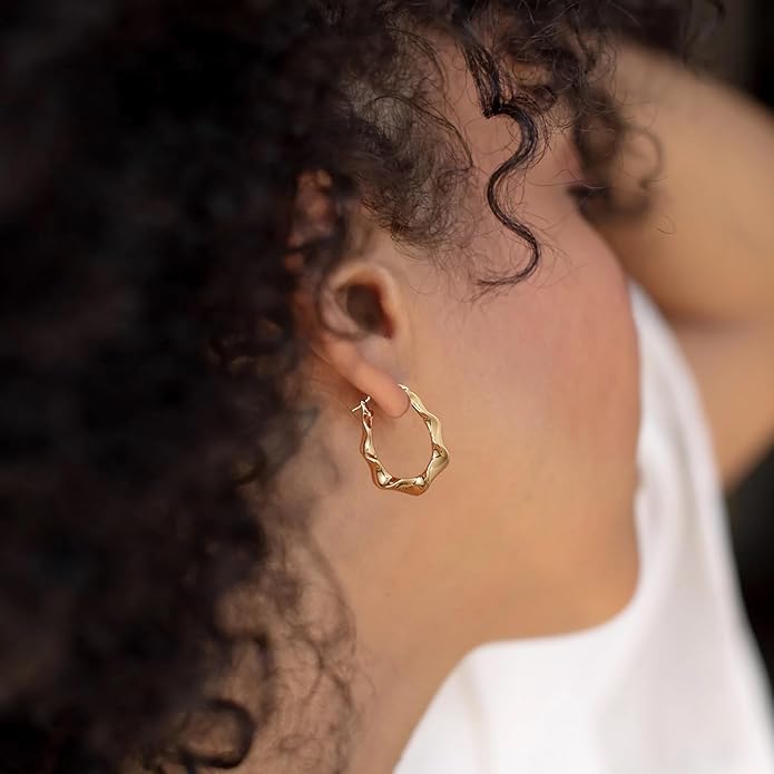 8YEARS Chunky Gold Hoop Earring for Women, 18K Gold Plated Lightweight Thick Hoops, Hypoallergenic Trendy Jewelry for Gift