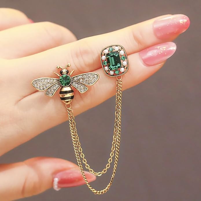 Crystal Insect Bee Brooch Pin Vintage Long Tassel Bee Chain Lapel Pin Rhinestone Bee Corsage Suit Jacket Brooch Pin Jewelry for Women Men Gifts