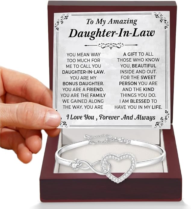 To My Beautiful Daughter In Law Bracelet From Mother-In-Law, Daughter In Law Birthday Gifts, Infinity Star Heart Bracelet For Her With Heartfelt Message Card & Elegant Box, Bonus Daughters Bracelets