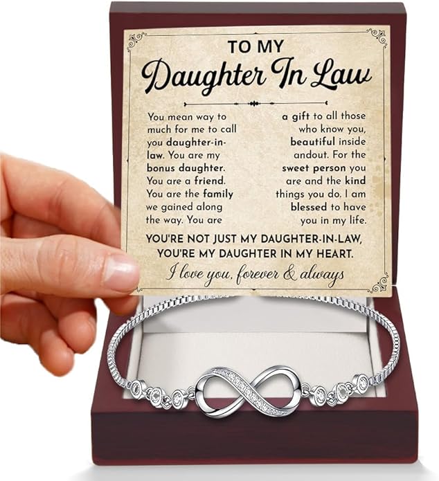 To My Beautiful Daughter In Law Bracelet From Mother-In-Law, Daughter In Law Birthday Gifts, Infinity Star Heart Bracelet For Her With Heartfelt Message Card & Elegant Box, Bonus Daughters Bracelets