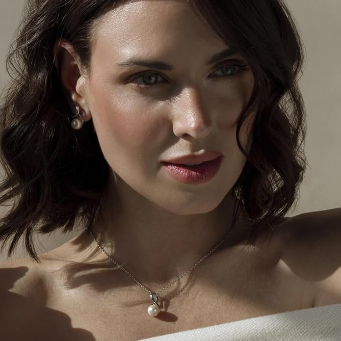 The Pearl Source 9.0-9.5mm Freshwater Pearl Pendant Necklace for Women - Cultured Pearl Necklace with Infinity Design | 14K Gold Plated 925 Sterling Silver Necklace with 16"-20" Adjustable Chain
