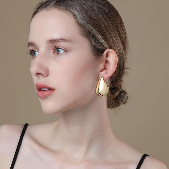 8YEARS Chunky Gold Hoop Earring for Women, 18K Gold Plated Lightweight Thick Hoops, Hypoallergenic Trendy Jewelry for Gift