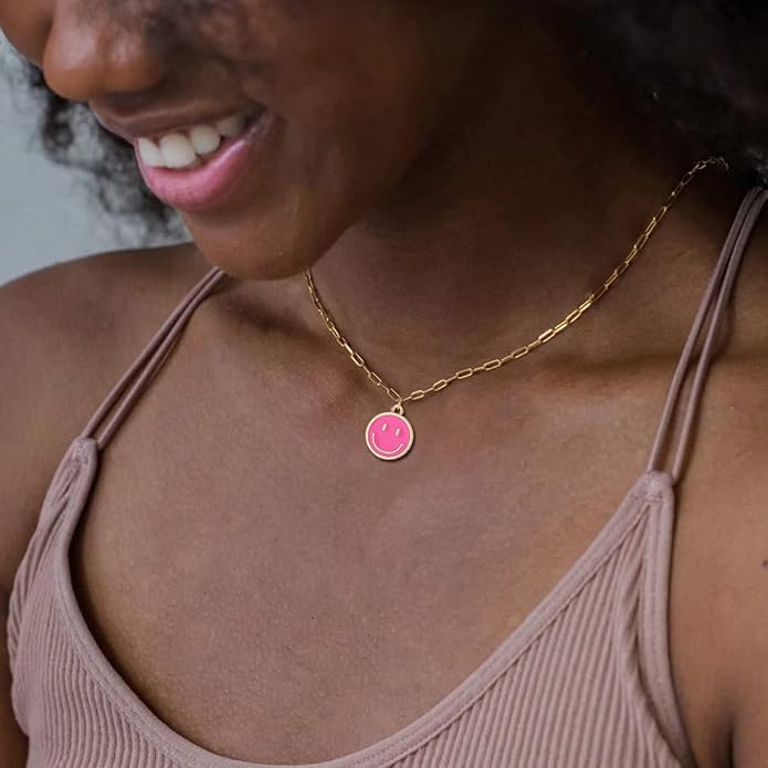 Smile Pendant Necklace Smile Face Chain Necklace Paperclip Necklace Cute Round Pendant Necklace Preppy Jewelry for Women Girls
