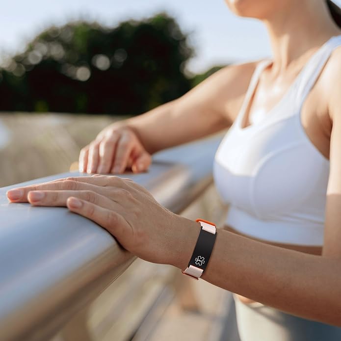 Comfortable Medical ID Bracelet for Men & Women - Custom Engraved Silicone Strap Comfort Fit Medical Alert Bracelets for Sports,Adjustable Waterproof Customizable Wristband for Diabetic