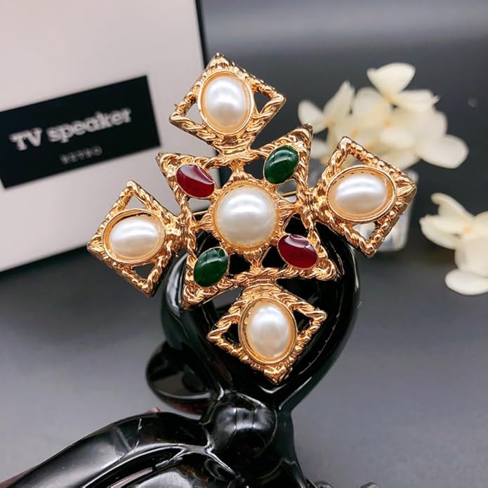 JKQBUX Versailles series Baroque elegant Brooches Pin for Women Men Girls Retro Court Pearl Corsage Pin delicate accessory