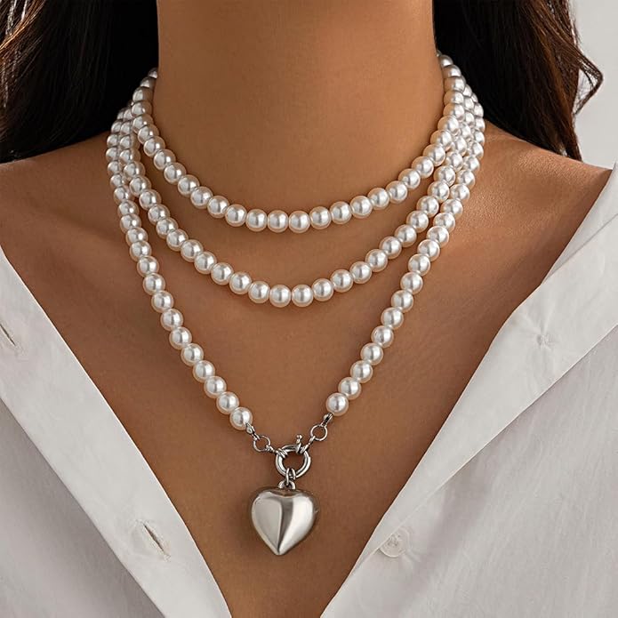 Chunky Gold Heart Necklaces for Women Long Pearl Heart Pendant Necklace Layered Puffy Love Pearl Choker Necklace Trendy Y2k Jewelry Accessory Gifts