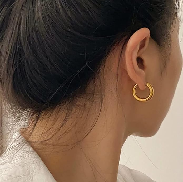 8YEARS Chunky Gold Hoop Earring for Women, 18K Gold Plated Lightweight Thick Hoops, Hypoallergenic Trendy Jewelry for Gift