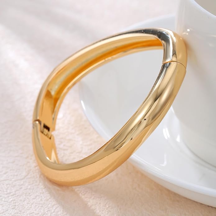 jokcde Chunky Gold/Silver Gold Cuff Bangle Bracelets for Women Trendy Hinged Cuff Open Wide Chunky Gold Bracelet Minimalist Bangle Jewelry Gift