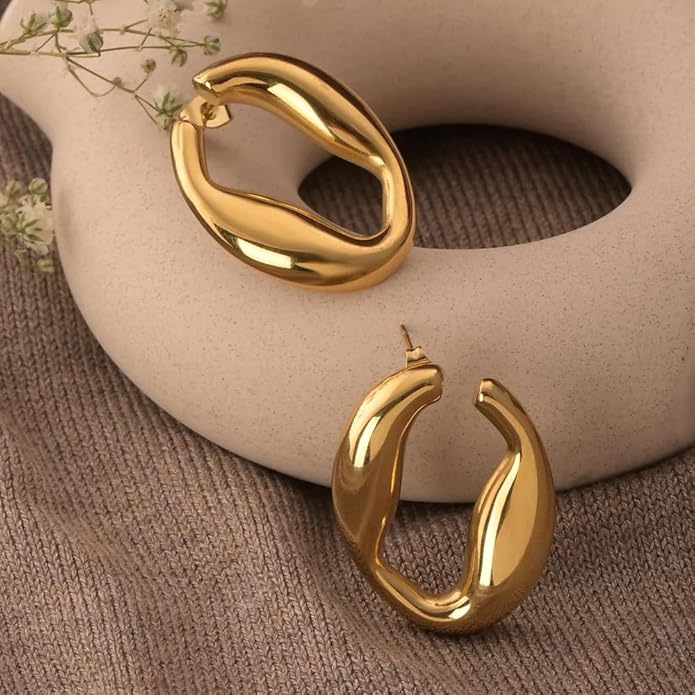 8YEARS Chunky Gold Hoop Earring for Women, 18K Gold Plated Lightweight Thick Hoops, Hypoallergenic Trendy Jewelry for Gift