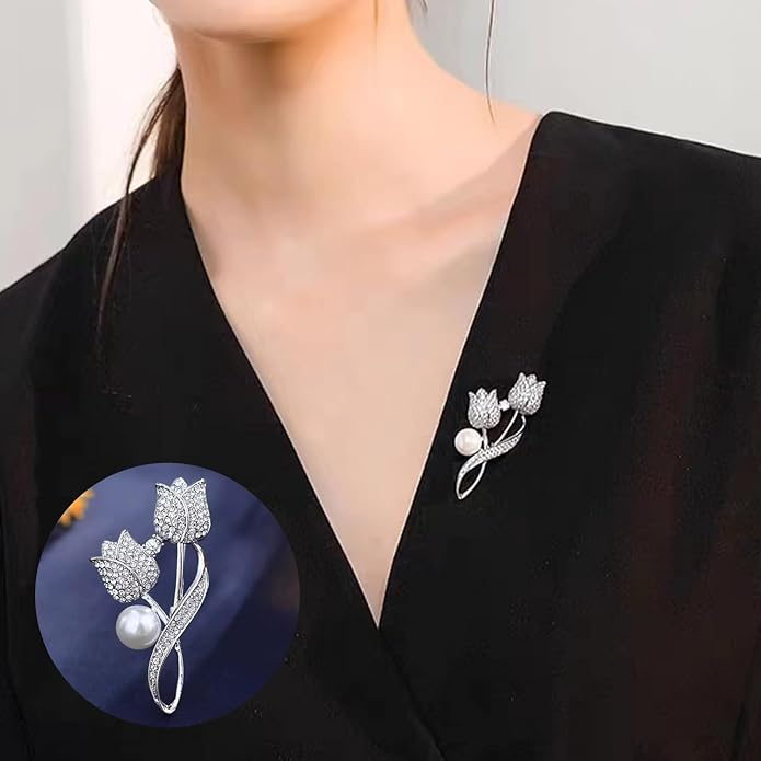Crystal Pearl Flower Brooches Pins Fashion Beautiful Created Rhinestone Floral Brooch Good Idea for Party Dance Wedding Banquet for Elegant Women Girl