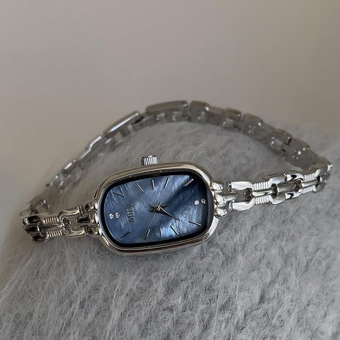 Women's Vintage Oval Watches Luxury Minimalism Bracelet Small Gold Tone Watch Ladies Analog Waterproof Watch Fashion Bangle Bracelet Dress Watch with Stainless Steel Band