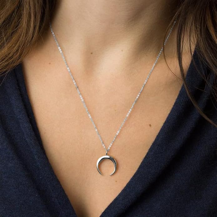 Turandoss Gold Layered Necklaces for Women - 14K Gold Plated Handmade Multilayer Bar Pearls Coin Disc Moon Butterfly Medallion Adjustable Dainty Layered Choker Necklaces for Women Jewelry