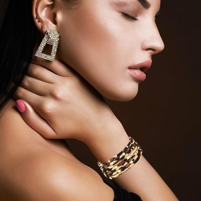 Aluinn Leather Wrap Bracelets For Women Boh Multi-Layer Elegance Bracelet Boho Bangle Western Cuff Bracelet Jewelry for Women