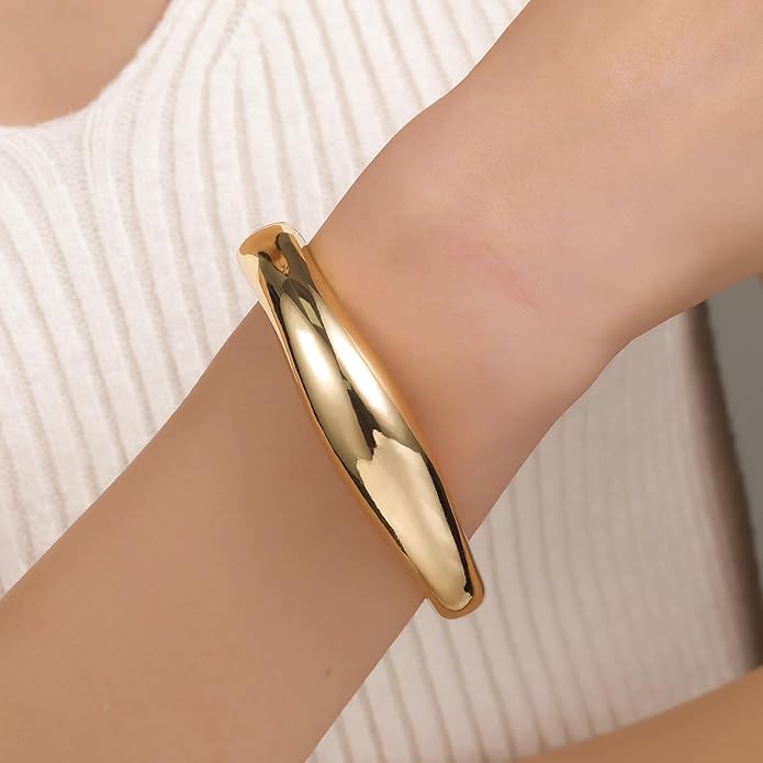 jokcde Chunky Gold/Silver Gold Cuff Bangle Bracelets for Women Trendy Hinged Cuff Open Wide Chunky Gold Bracelet Minimalist Bangle Jewelry Gift