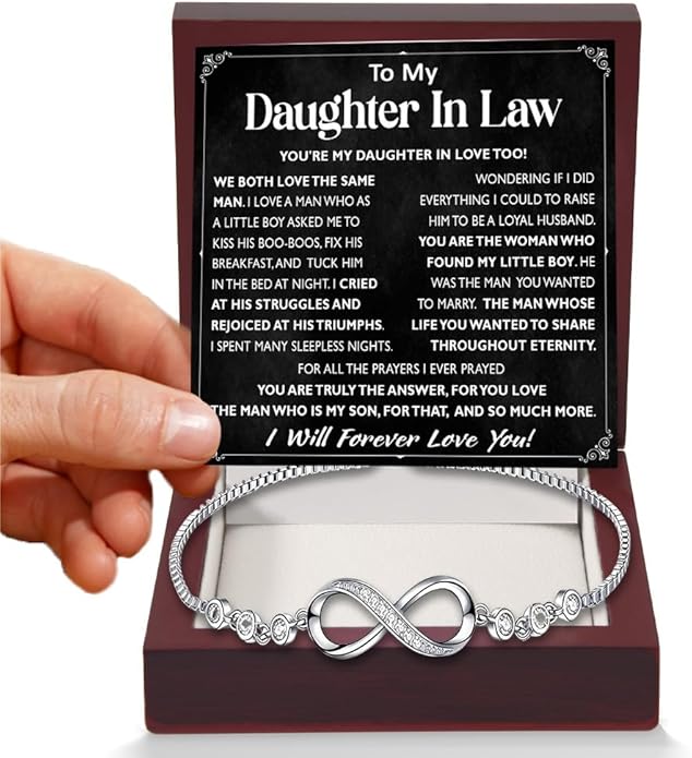 To My Beautiful Daughter In Law Bracelet From Mother-In-Law, Daughter In Law Birthday Gifts, Infinity Star Heart Bracelet For Her With Heartfelt Message Card & Elegant Box, Bonus Daughters Bracelets