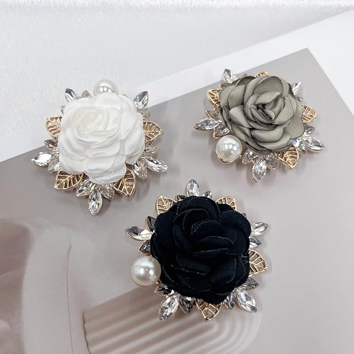 Elegant Rose Flower Brooch Pin for Women Men Wedding Party Gentleman's Essentials Handmade Imitation Crystal Pearl Fabric Flower Lapel Pin Dress Suit Accessories Boutonniere Ideas Gift