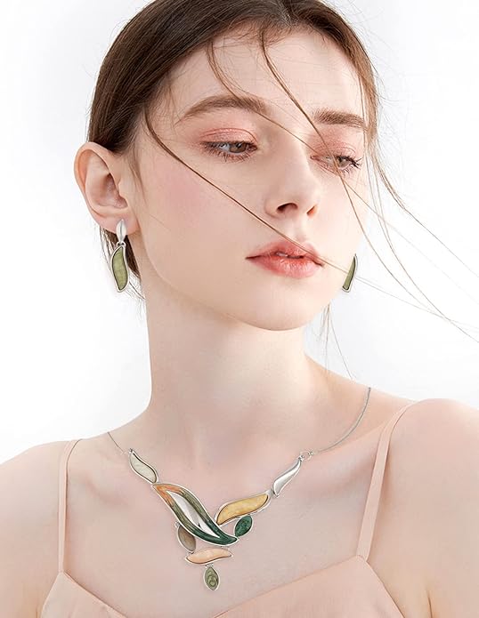 Vintage Chunky Statement Jewelry Set Retro Leaf Floral Geometric Bohemian Boho Bib Necklace Earring Set Fashion Costume Jewelry for Women Girls Wedding Party Prom Unique Gift