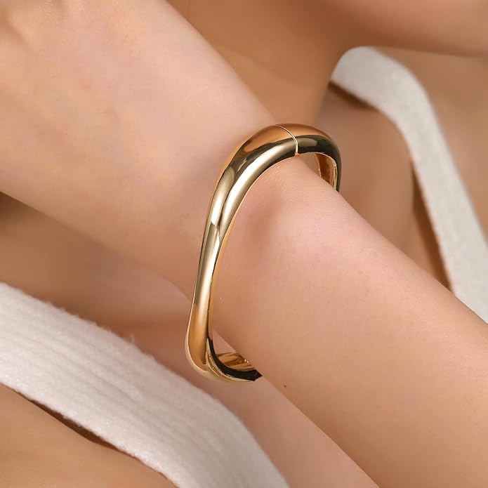 jokcde Chunky Gold/Silver Gold Cuff Bangle Bracelets for Women Trendy Hinged Cuff Open Wide Chunky Gold Bracelet Minimalist Bangle Jewelry Gift