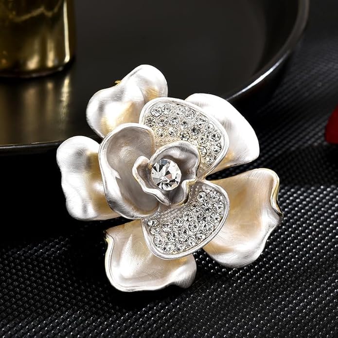 Flower Brooch Pin Rhinestones Pearl Flower Brooches Floral Pin Jewelry for Women Girls