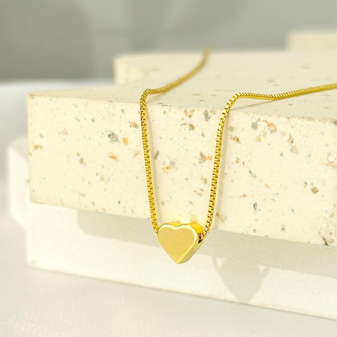 Cute Heart Necklace Dainty 18k Gold Plated Tiny Heart Pendant Choker Necklaces Small Gold Love Open Heart Chain Necklace for Women Simple Gold Necklace for Women Trendy Jewelry