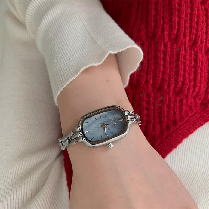 Women's Vintage Oval Watches Luxury Minimalism Bracelet Small Gold Tone Watch Ladies Analog Waterproof Watch Fashion Bangle Bracelet Dress Watch with Stainless Steel Band