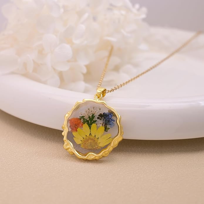 Birth Flower Necklaces for Women,1-12 Month Real Pressed Flower Necklace,Boho-Style Personalized Jewelry, Handmade Floral Pendant,Thoughtful Gift for Christmas,Birthday|18"