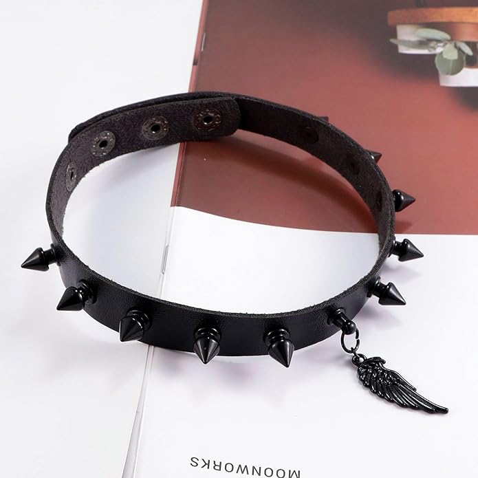 MILAKOO Punk Black Choker Gothic Spiked Rivets for Women Men with Charm Pendant Leather Necklace