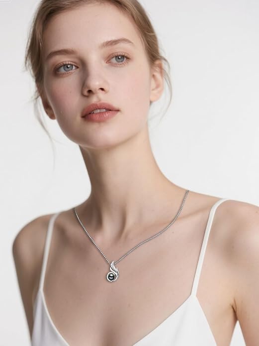 KANNSOAR Tahitian Black Pearl AAAA 18K Gold Plated Sterling Silver Trendy Pendant Necklace for Women Wife Mom Girlfriend Valentine Her Jewelry Gift for Anniversary Birthday Christmas