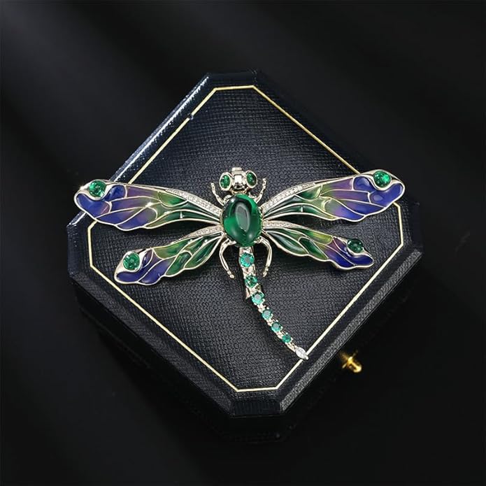 14K Gold Dynamic Dragonfly Brooch with Moissanite Wing Design, A Day-to-Night Transition Accessory, Suitable for Office and Dinner Parties