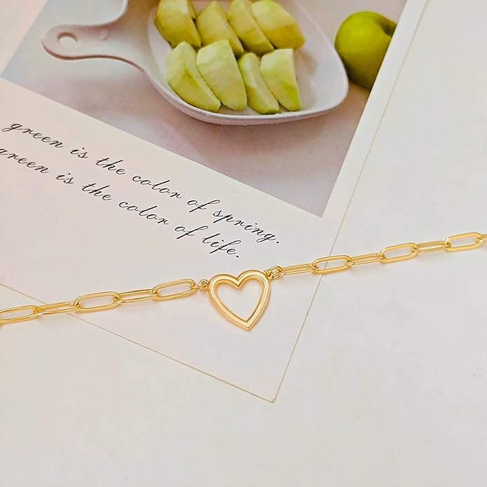 Heart Necklace for Women Gold/Silver Plated Trendy Heart Choker Lover Pendant Hypoallergenic Fashion Gold/Silver Necklace for Women Love Jewelry Gift for Women Girlfriend