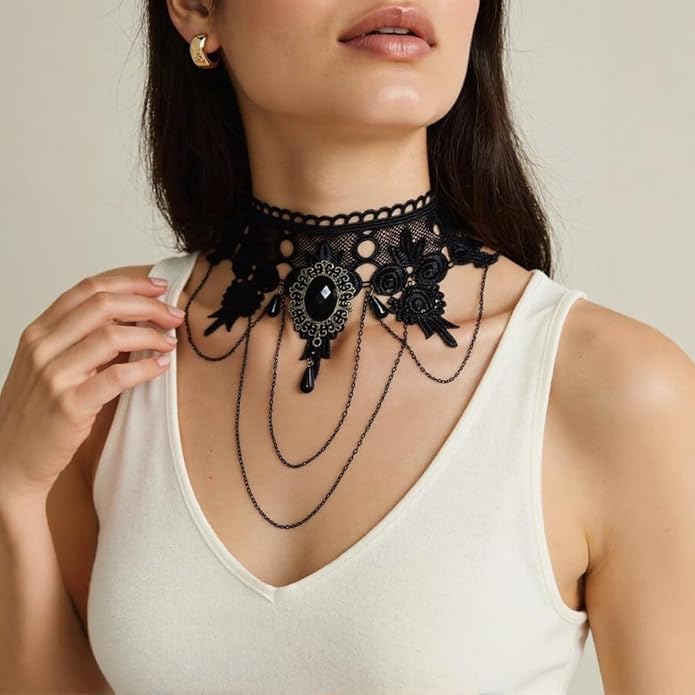 Black Lace Choker Necklace for Women Gothic Crystal Necklace Goth Collar Choker Necklaces Vintage Victorian Necklaces Halloween Costume Accessories