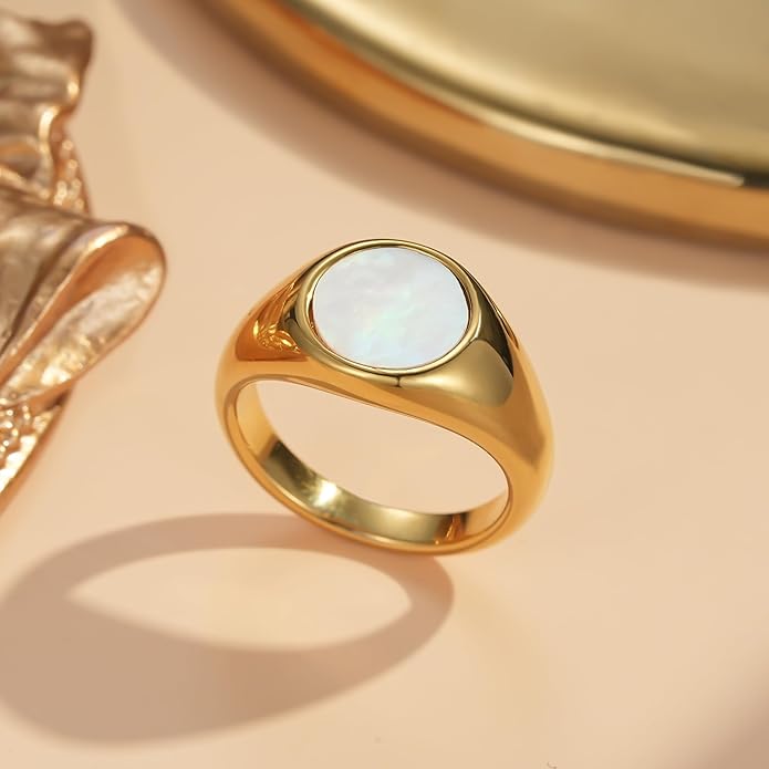 YeGieonr Gold Rings for Women Trendy Non Tarnish Chunky Gold Plated Ring, Waterproof Stainless Steel Gold Jewelry Gift