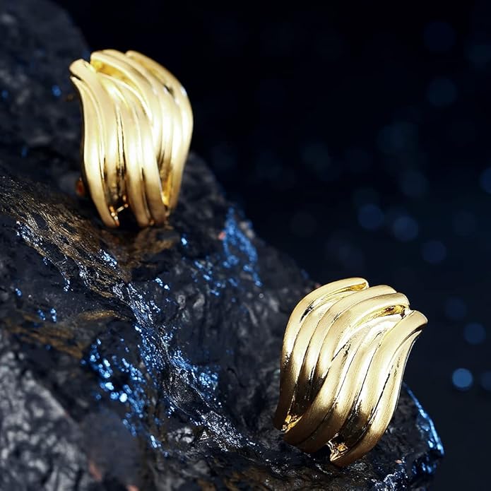 Two Tone Huggie Hoop Earrings Cross Over Design Twisted Rope Silver Gold Statement Wide Band Clip On Hoops for Women Fashion Jewelry Gift