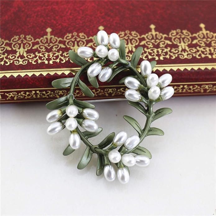 Crystal Pearl Flower Brooches Pins Fashion Beautiful Created Rhinestone Floral Brooch Good Idea for Party Dance Wedding Banquet for Elegant Women Girl