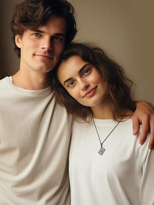 Supcare Locket Necklace That Holds Pictures-Engraved Photo Pendant Custom Jewellery Gifts for Men Women (with Jewellery Gift Box)