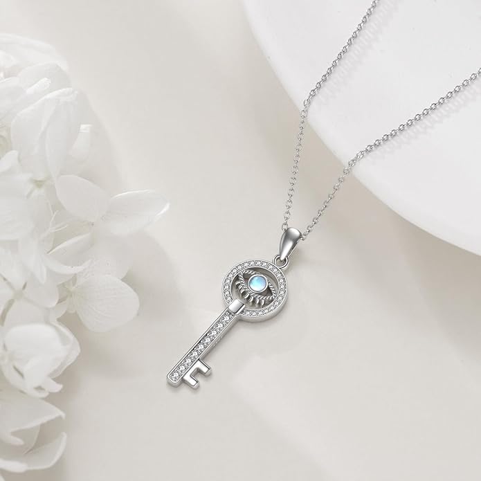 VONALA Silver Evil Eye Necklace for Women Hamsa Fatima Necklace Hamsa Hand Jewelry Gifts for Men