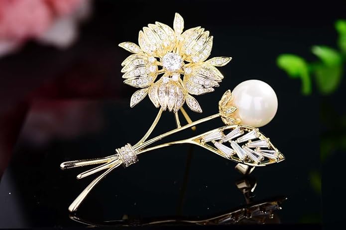 14K Gold Crystal Flower Brooch with Shiny Pearls - Exquisite Floral Pin, Versatile Gift for Mother's Day, Valentine's, or Friendship Celebrations