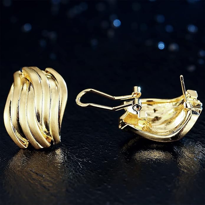 Two Tone Huggie Hoop Earrings Cross Over Design Twisted Rope Silver Gold Statement Wide Band Clip On Hoops for Women Fashion Jewelry Gift